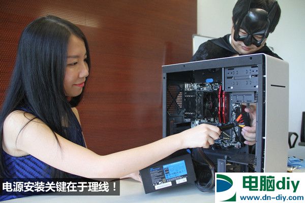 美女组装电脑：i5-6500全侧透光效DIY装机教程 (全文)