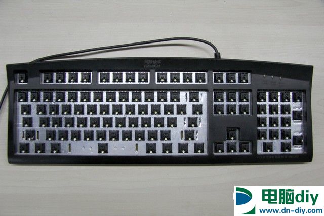机械键盘怎么加灯 DIY机械键盘爆改加灯终极教程 (全文)