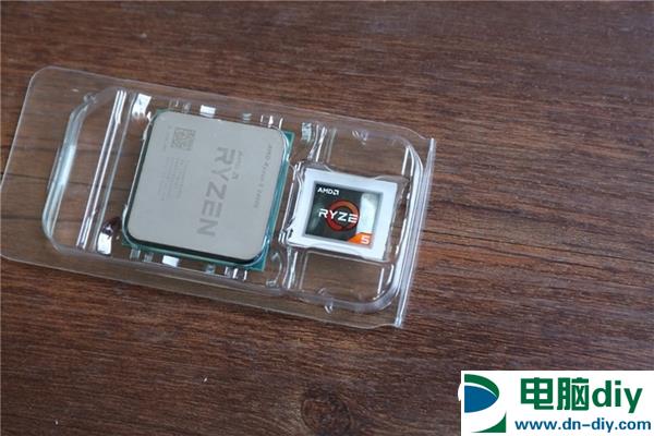 办公游戏兼得 3000元AMD锐龙5 2400G核显电脑配置推荐